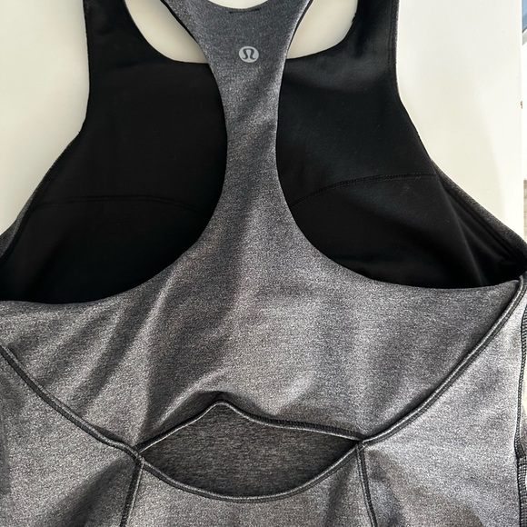 Lululemon tank with built in bra - Picture 3 of 3